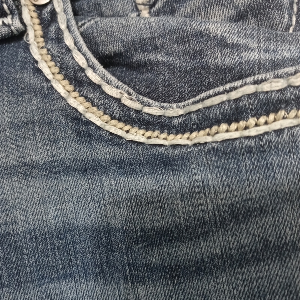 Vicoss Dublin Women's Stretch Medium Wash Boot cut  Jeans w Embroidery sz 16 - Picture 11 of 13